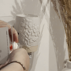 Diffuseur chauffe-cire mural - Fleur rustique