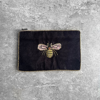 Pochette brodée - Abeille