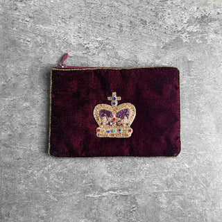 Pochette brodée - Couronne
